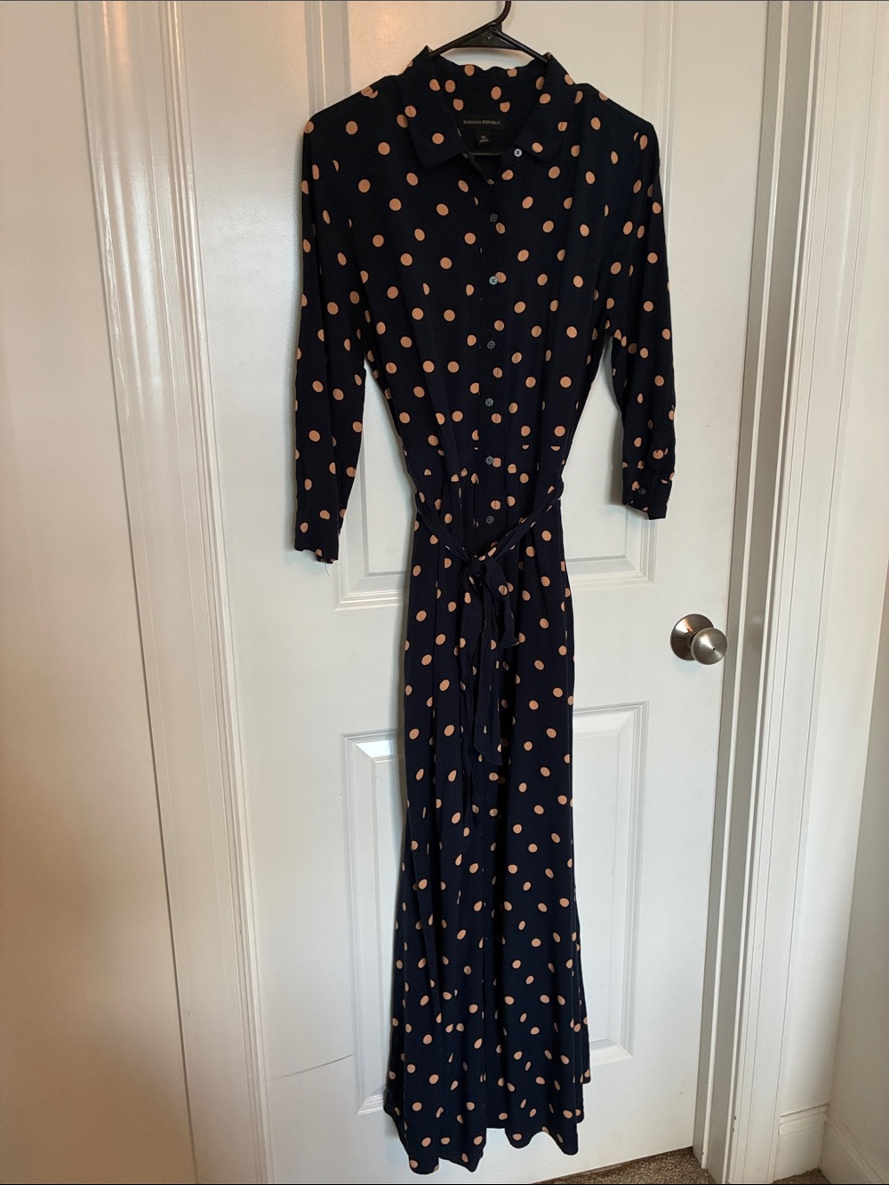 Banana Republic Navy Maxi Dress with Beige Polka Dots - Picture 4 of 5